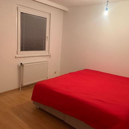 Sehr Schone Zimmer 1 In Wien Favoriten Екстериор снимка