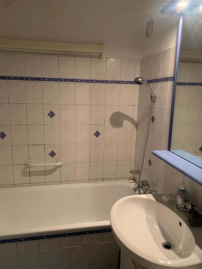 Sehr Schone Zimmer 1 In Wien Favoriten Екстериор снимка